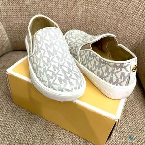 Michael Kors slip ons. Vanilla color size 10
